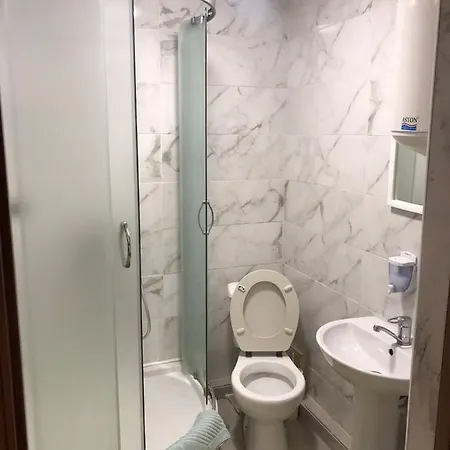 Old Town - Andrew Descent Apartahotel Kiev